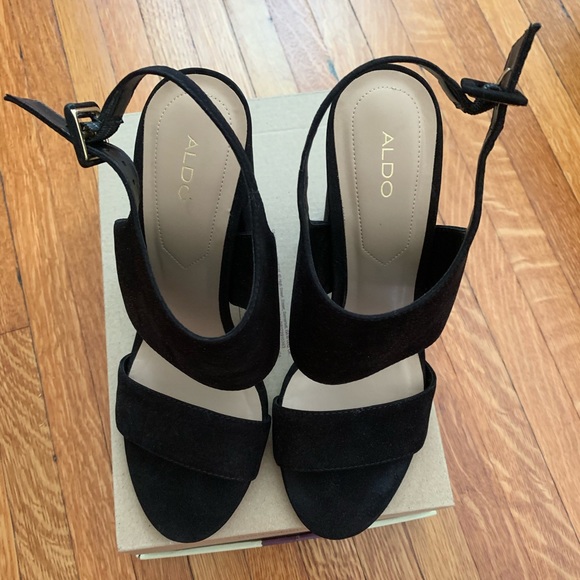 8.5 Aldo Black Suede Heels - Picture 3 of 5
